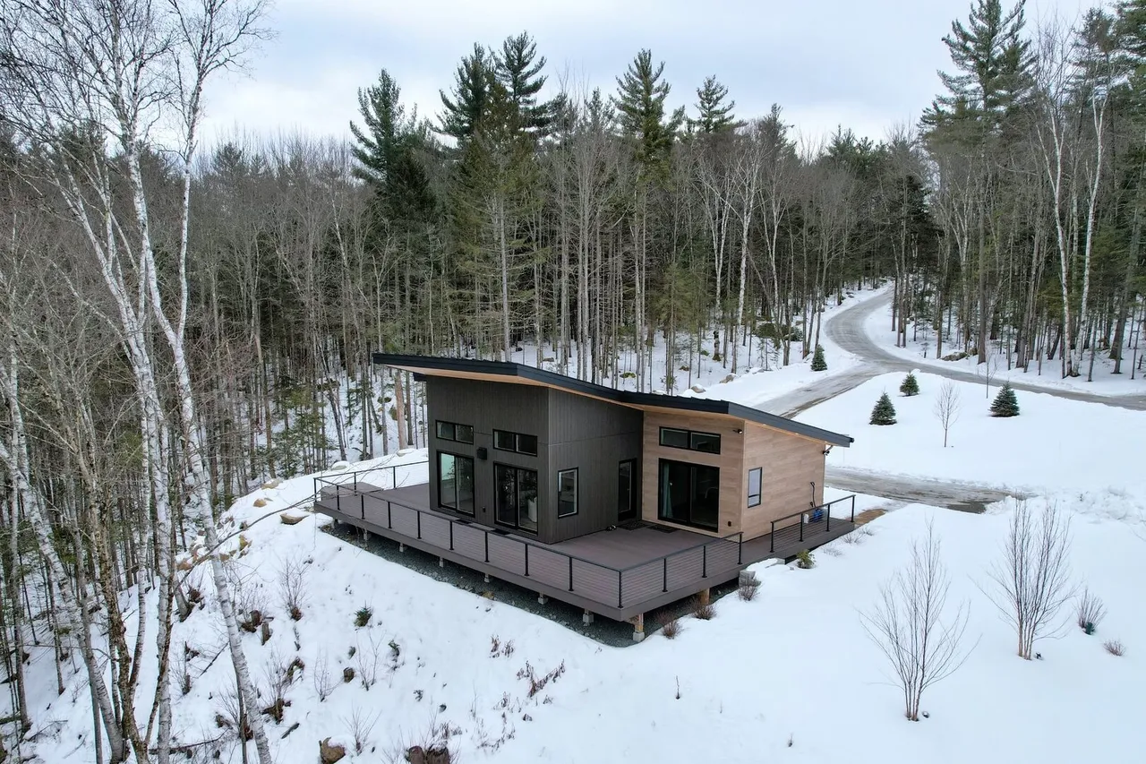 Birch House photo 25